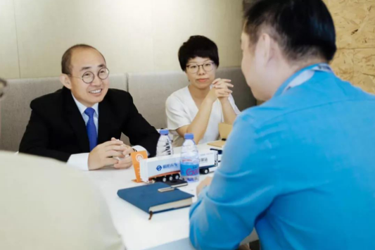 SOHO中國潘石屹到訪東方驛站，他們談了什么？(圖2)