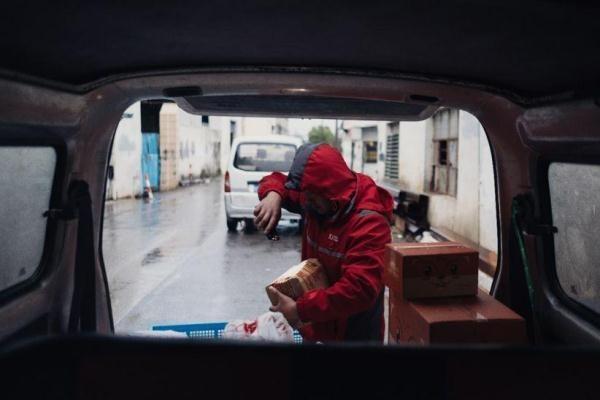 2019致可愛的人:辛勞而溫情的快遞物流從業者(圖7) 2019致可愛的人:辛勞而溫情的快遞小哥