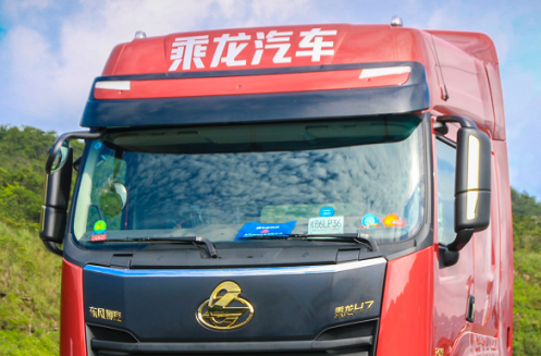 夏至來臨,一輛適合南北通勤的卡車有多重要?(圖2) 夏至來臨,一輛適合南北通勤的卡車有多重要?(圖2)